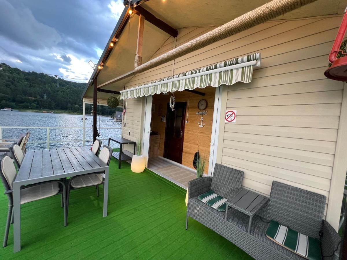 Casa Pe Lac Bicaz Exteriér fotografie
